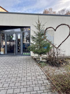 Ansicht Eingangstür Herz 